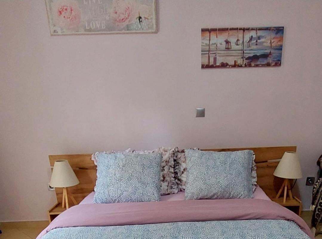 Elpida'S House Apartment Spata  Exterior photo